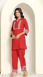 Ensemble coordonné pour femmes de créateur, vêtements de mode de qualité d'exportation, ensemble coordonné tendance pour femmes, style occidental, mélange de coton doux à bas prix - Product Image 5