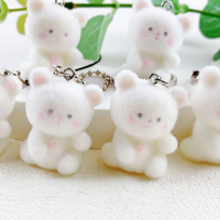 Porte-clés en peluche animaux de dessin animé : ours, chat, chien, vache, koala, lapin – Adorables porte-clés en résine avec pompon