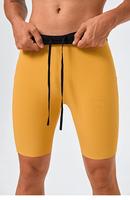 Short athlétique décontracté 2 en 1 et collants de compression pour hommes avec poches élastiques à la taille Séchage rapide et respirant