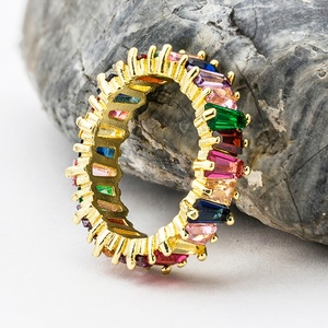 QIKU แหวนพลอยเทียมหลากสีอินเทรนด์เครื่องประดับเซอร์คอนทองแดงงานหมั้นสำหรับผู้หญิงเครื่องประดับแฟชั่นเครื่องประดับแหวนแต่งงานรูปนางฟ้าของขวัญ - Product Image 2