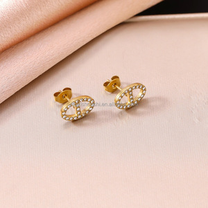 <span class=keywords><strong>Set</strong></span> di Bracciale/<span class=keywords><strong>Orecchini</strong></span>/Collana Best-seller in Acciaio Inossidabile di Alta Qualità con Placcatura in Oro 18K per Effetto Anti-sbiadimento - Product Image 4