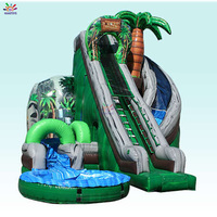 Toboggan aquatique gonflable commercial en PVC, château de jeu portable d'extérieur, thème sportif