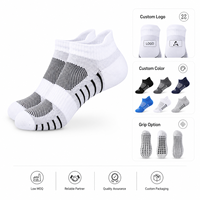 Chaussettes de sport athlétiques respirantes en maille avec logo personnalisé, rembourrées, en Spandex/Coton, coupe basse, compression, rayées, OEM, absorbant la transpiration