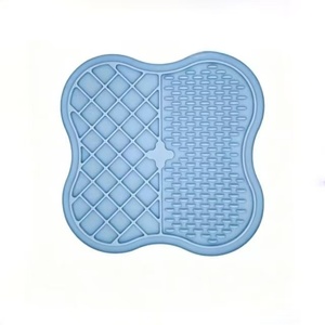 Tapis de léchage en silicone pour chat et chien avec ventouses, tapis de léchage pour animaux de compagnie, non toxique, sans BPA, respectueux de l'environnement, tapis de nourrissage lent - Product Image 2