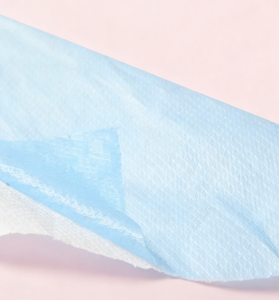 แผ่นฟิล์มแบบใช้แล้วทิ้งกันน้ำกันการฉีกขาดวัสดุม้วนสำหรับโต๊ะ/แผ่นรองที่นอนปรับขนาดได้ - Product Image 1