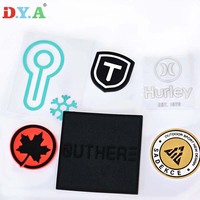 Étiquette en PVC souple 2D 3D personnalisée avec logo de marque, patch en caoutchouc, décoration de vêtements, logo de marque en relief