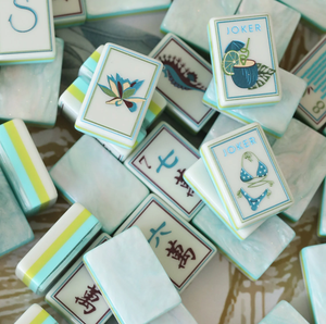 Set di Mahjong di Lusso Moderno in Acrilico con Logo Personalizzato, Stile Americano, 4 Strati, Doppio Lato, Motivi Leopardato, Tartarugato, Rosa, Corallo e Coast Cute - Product Image 2