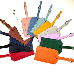 Étiquettes de bagages en cuir PU, couleur unie, accessoires de voyage personnalisés et tendance avec sangle à boucle - Product Image 1