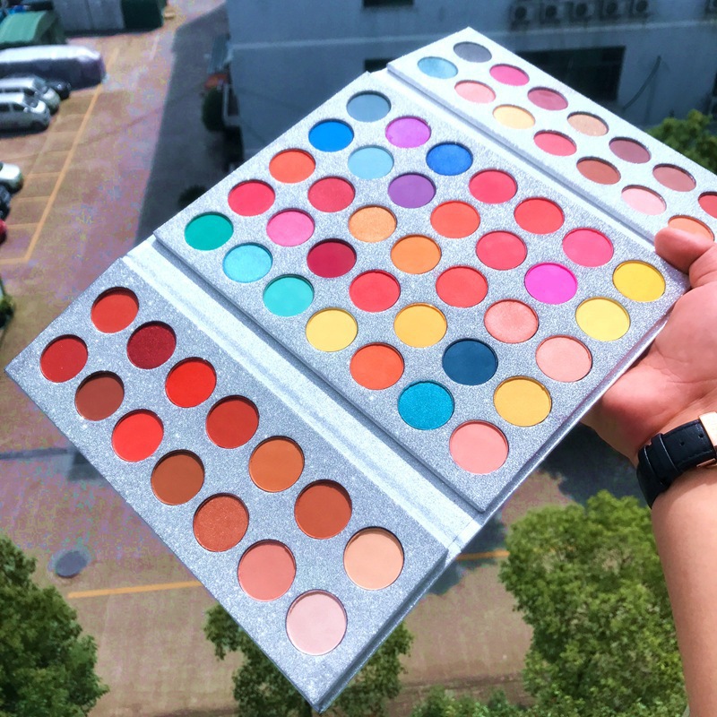 Hot Sale OEM Cosmetics Wholesale 63 Color Highlight Natural Glitter Eyeshadow palette Matte Private Label Eye Shadow
