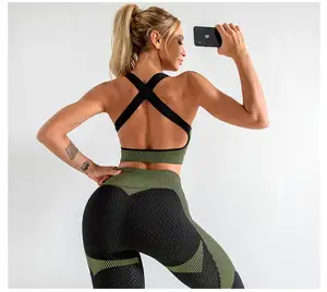 Tute da ginnastica Crop Top Yoga Suit tute senza cuciture con cerniera-Set da Yoga senza cuciture 3 pezzi Set Activewear per donna
