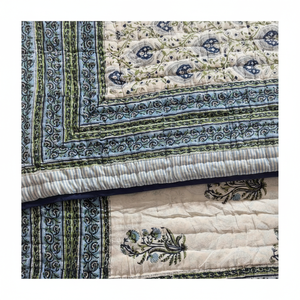 Diseño de lujo indio Kantha Patchwork edredón estilo Vintage tamaño Queen algodón KanthaQuilt suave Reversible manta de invierno para Hotel - Product Image 1