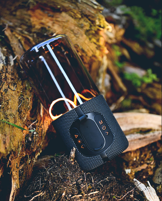 Portable Outdoor Lantern Bluetooth Speaker, RGB Night Light Wireless Stereo Subwoofer Deep Bass Speaker for Picnic Party Travel