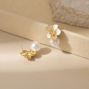 Camellia Pearl Stud <b>Earrings</b> Gold Flower Design 14k Gold <b>Post</b> EDB-059 - Product Image 1