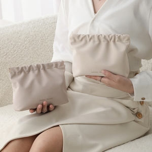 Custom Trousse Maquillage Monogram Wrinkled Snap Closure Makeup <strong>Bag</strong> Custom Travel Storage Leather Pouch Small <strong>Cosmetic</strong> <strong>Bag</strong> - Product Image 3