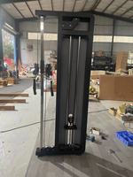 Machine de musculation murale à câble croisé unilatéral en acier robuste, capacité de charge de 50 kg, empilement de poids à broches, entraîneur fonctionnel compact