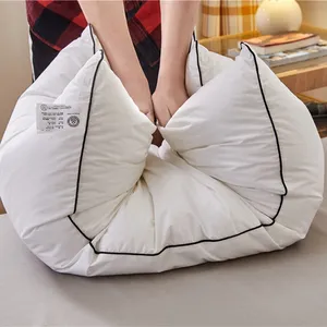 厂家定制羽绒枕超细纤维枕头内垫45*45厘米、50*50厘米、50*70、60 * 60厘米等。