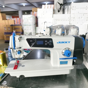 จักรเย็บผ้า JUKKY รุ่น JK9806T-H แบบล็อคสติทช์ หน้าจักรเรียบ สำหรับงานหนัก ตัดด้ายอัตโนมัติ 5000 ตะเข็บ/นาที มอเตอร์ไดเร็คไดรฟ์ ใหม่ สำหรับ Jennis - Product Image 4