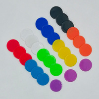 Jetons de jeu en plastique colorés de 25 mm