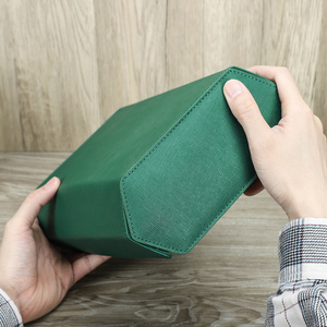 Hộp đựng đồng hồ du lịch 8 ngăn bằng da hình lục giác, hộp trưng bày đồng hồ 8 ngăn chống nước, hộp đựng đồng hồ cao cấp, logo tùy chỉnh CFG1019 - Product Image 4