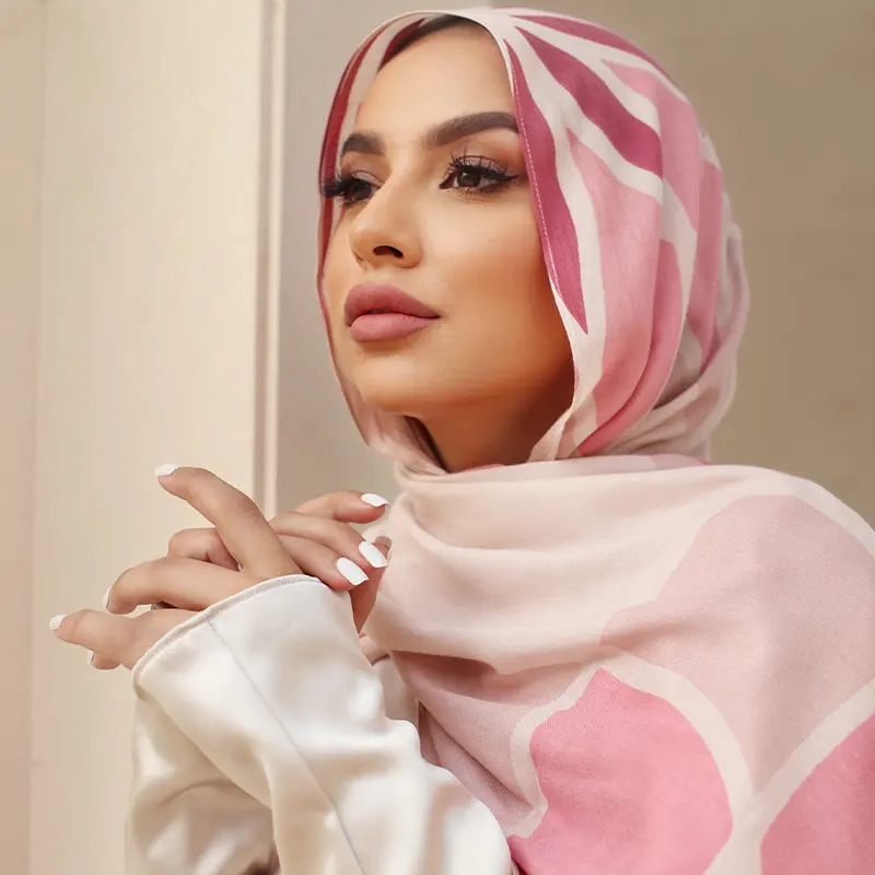 ผ้าโพกหัวพิมพ์ลายสำหรับสตรีมุสลิมใหม่ล่าสุดผ้าพันฮิญาบผ้าใยไม้ไผ่ผ้าทอฮิญาบ