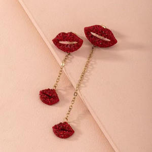 Venta al por mayor de moda largo labio en forma de diamante Stud pendientes para las mujeres aleación colgante pendientes - Product Image 4