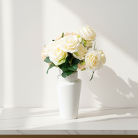 Vase à fleurs en céramique noir et blanc, design géométrique sculptural, finition brillante, accent d'intérieur moderne ARM LVG