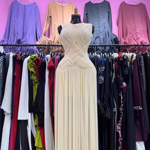 TONGXI Vestido de Noche de Alta Gama al por Mayor para Banquete, Falda Plisada de Primavera para Mujer, Sin Mangas, con Cintura Ajustada y Diseño Cruzado - Product Image 2