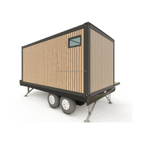 Petite maison conteneur entièrement équipée sur roues préfabriquée pour maison de remorque mobile Panneau sandwich en acier pour usage extérieur