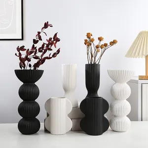 2024 NEW Design High Quality Nordic Ceramic Vase With Stripe Minimalist Art Home Decor Ornaments For Living Room And Wedding