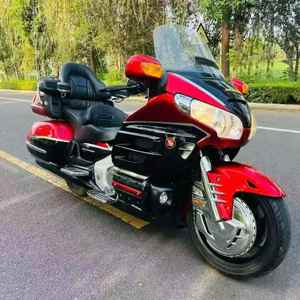 Motos d'occasion longue distance Honda <span class=keywords><strong>Gold</strong></span> Wing - Conception ergonomique + Réduction des vibrations <span class=keywords><strong>Moto</strong></span> de tourisme à essence - Product Image 5