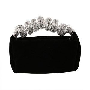 Sac de soirée en velours Mifaktory, 5 pouces, avec une seule poignée, fermeture éclair, noir, sac à main tendance pour les soirées - Product Image 1