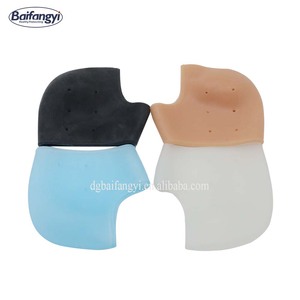 Chaussettes <span class=keywords><strong>en</strong></span> <span class=keywords><strong>gel</strong></span> SEBS hydratantes pour soulager la douleur des hanches, protecteurs de <span class=keywords><strong>talon</strong></span>, taille unique, couleurs chair et blanches - Product Image 6