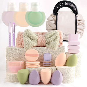 Ensemble <span class=keywords><strong>complet</strong></span> <span class=keywords><strong>de</strong></span> 26 outils <span class=keywords><strong>de</strong></span> beauté, gamme complète pour le lavage du visage et le <span class=keywords><strong>maquillage</strong></span>, ensemble <span class=keywords><strong>de</strong></span> pinceaux <span class=keywords><strong>de</strong></span> <span class=keywords><strong>maquillage</strong></span> - Product Image 1