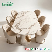 Table à manger ovale moderne en marbre avec 8 chaises, garniture en métal doré, ensemble de restaurant, personnalisation complète pour projet de villa ou de manoir