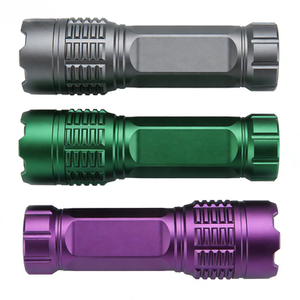 Coque de lampe torche en aluminium sur mesure OEM d'usine, structure et finition adaptées pour la production de lampes torche - Product Image 6