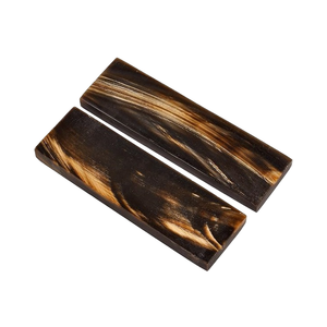 Básculas de cuerno de alta densidad con superficie pulida para aplicaciones duraderas y decorativas a precio mayorista por CRAFT ZONE EXPORT - Product Image 1