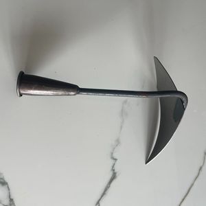 Side Plow Hoe Triangular Blade 8 In Carbon Steel Agricultural Soil Turning Tool - Product Image 3