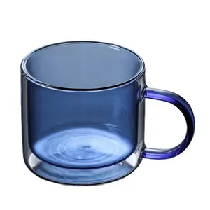 उच्च गुणवत्ता डबल दीवार ग्लास कप आप का चयन के लिए अलग अलग रंग के साथ कॉफी मग
