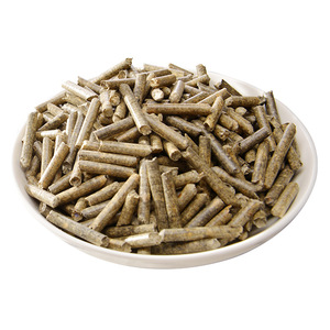 Wholesale Free Samples Natural Pine <b>Cat</b> <b>Litter</b> Sand Manufacture Clumping Flushable Activated Carbon Pine <b>Cat</b> <b>Litter</b> - Product Image 5