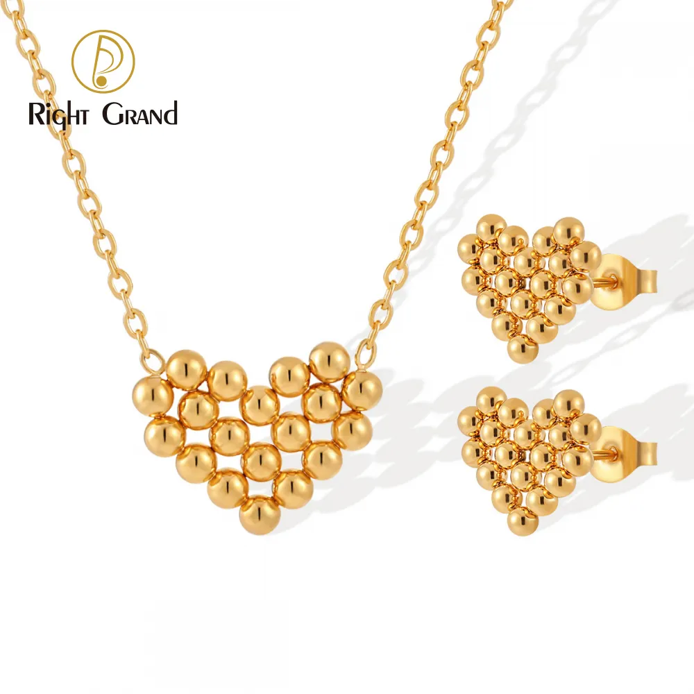 Commercio all'ingrosso della fabbrica gioielli di moda pieno d'oro amore impiombato sfere in acciaio orecchini collane gioielli per le donne