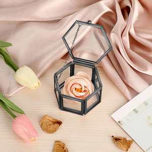 Caja de Anillos de Vidrio Vintage para Ceremonia de Boda, Caja Hexagonal Dorada para Guardar Joyas, Estuche de Exhibición de Recuerdos, Regalo Romántico para Despedida de Soltera - Product Image 4