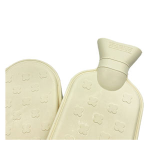 Long sac à eau chaude en fausse fourrure 2L avec housse polaire pour bouillotte en caoutchouc BS fabrication - Product Image 5