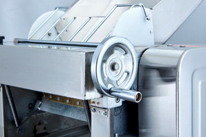 Presse à nouilles professionnelle à grande vitesse pour un étalage <span class=keywords><strong>de</strong></span> pâte rapide et efficace pour les cantines d'hôtels et les cuisines centrales - Product Image 6