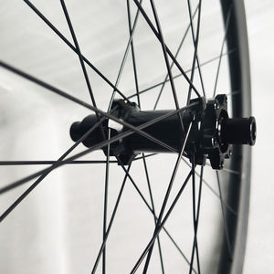 Arbon-ruedas de carbono para bicicleta de montaña <span class=keywords><strong>mtb</strong></span> <span class=keywords><strong>29</strong></span>, juego de ruedas con freno de disco sin cámara, Cubo de trinquete de 29er <span class=keywords><strong>MTB</strong></span> - Product Image 2