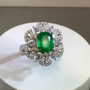New Arrival Antique Popular Genuine 18k Gold Natural Emerald Diamond Ring For Women