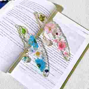 Handmade Plastic Feather Bookmark with Real Dried Flowers Aesthetic Clear Floral Book Mark for <b>Teacher</b> Student Graduation <b>Gift</b> - Product Image 4