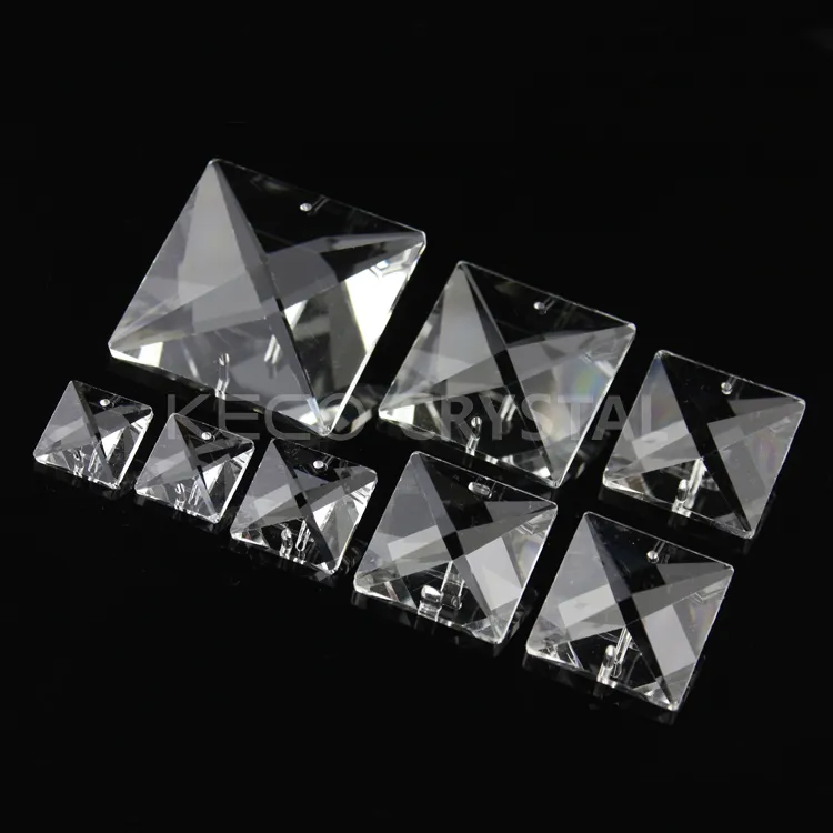 Lampu gantung kristal persegi manik-manik kaca digunakan untuk lampu gantung tipe kuningan