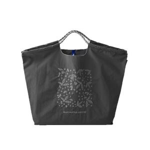 Sac fourre-tout pliable de grande capacité avec logo personnalisé avec poignée pour les achats de voyage et un usage quotidien - Product Image 1