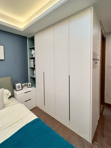 Armadio Moderno Contemporaneo di Alta Qualità Personalizzato con 5+ Cassetti Chiudibili a Chiave, Durevole e Salvaspazio per Camera <span class=keywords><strong>da</strong></span> <span class=keywords><strong>Letto</strong></span> e Uso Domestico - Product Image 4