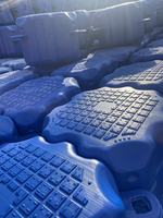 Pontons flottants, pontons flottants pour jet-ski, pontons flottants pour bateaux, cubes flottants pour quais